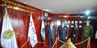 Gobierno del Estado rinde honor a policías caídos en cumplimiento del deber