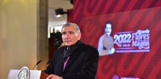 Gobierno de AMLO descarta compra de Banamex; ‘su venta no es mala señal’