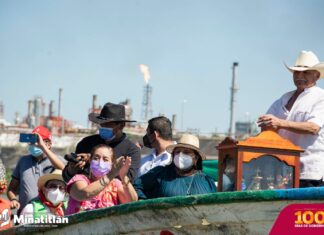 Con recorrido de la Virgen concluyen festejos de la Candelaria en Minatitlán