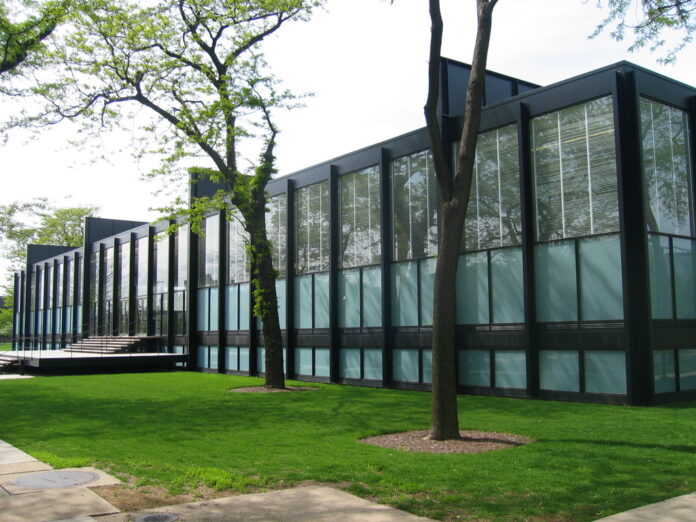 Crown_Hall_060514