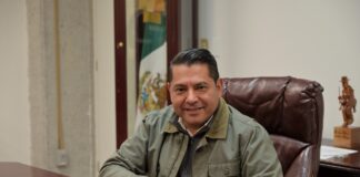Cumplen autoridades municipales con entrega de información al Congreso