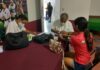 Otorga COMUDE certificados médicos a basquetbolistas de Coatzacoalcos