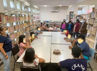 Fomentan lectura y escritura en biblioteca Cornelius Versteeg en Coatzacoalcos