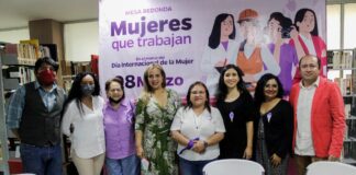 Con mesa redonda Minatitlán conmemora el Día internacional de la Mujer