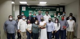 Firman convenio la CEDHV y Ayuntamiento de Minatitlán