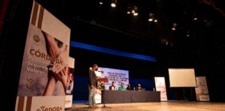 Entrega Alcalde de Córdoba Plan Municipal de Desarrollo al Congreso del Estado