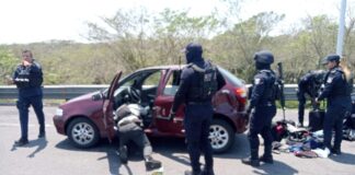 Detienen a tres presuntos delincuentes en Plan del Río