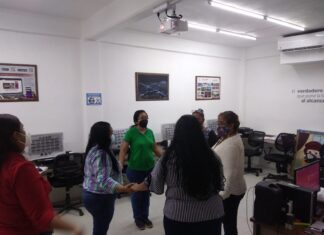 Dan pláticas a personal de bibliotecas públicas en Coatzacoalcos