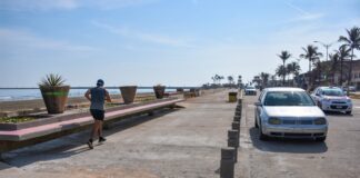 Avanza remodelación de accesos de playa en Coatzacoalcos
