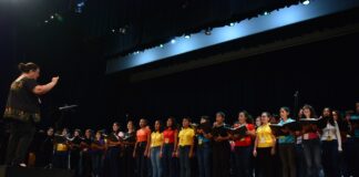 Festeja IVEC a niñez con presentaciones artísticas de los coros comunitarios del MAEV y la Casa de Cultura de Nanchital