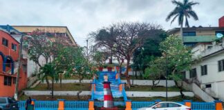 Escalinatas del Malecón de Coatzacoalcos cobran vida con murales interactivos