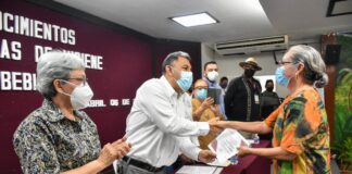 Reconocen en Coatzacoalcos la calidad de comercios en su servicio de alimentos