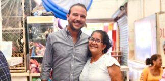Alcalde de Boca del Río celebra y felicita a las mamás en su día