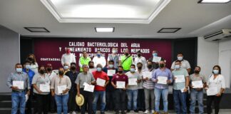 Capacitan en Coatzacoalcos a personal de mercados en temas de calidad de agua