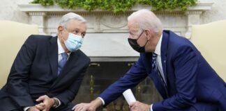 Biden trata de salvar la influencia de EE UU en Latinoamérica pero choca con la desconfianza