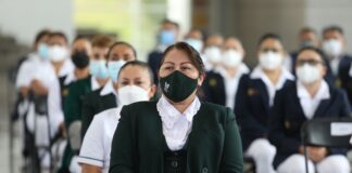 Gobierno del Estado rinde homenaje a profesionales de la enfermería