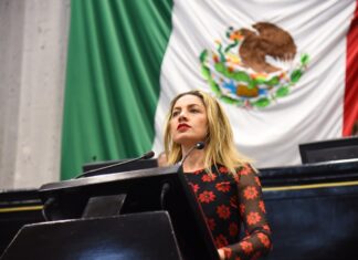 Congreso local analiza entregar por categorías «Premio a la Mujer Veracruzana»