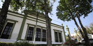 Panteones de Xalapa operan con normalidad