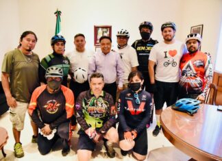 Recibe Presidente de Córdoba a ciclistas de la ciudad y refrenda su compromiso con la educación vial