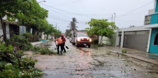 PC Coatzacoalcos atiende reporte por lluvias