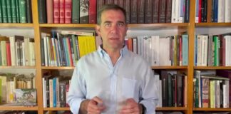 “Problemas no se resolverán desde el autoritarismo”, asegura Lorenzo Córdova