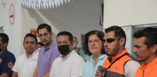 Imparten curso de guardavidas y rescate acuático a prestadores de servicios de la costa de San Andrés Tuxtla