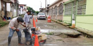 Inician en Minatitlán trabajos de reparación de socavones en la Obrera