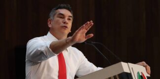 ¿Conclave o encerrona? Inicia reunión de Alito Moreno con expresidentes del PRI