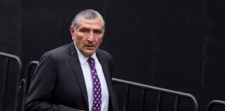 Adán Augusto también comparte su WhatsApp; ‘Yo sí respondo’, asegura