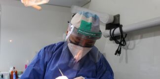 Autoridades de Minatitlán llevan la Jornada de Salud gratuita a pobladores de la Concepción