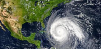 Suspenden clases este lunes en Guerrero y Oaxaca por el paso del huracán “Bonnie”