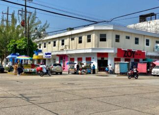 Continúa sin aumentar padrón de vendedores informales en Coatzacoalcos