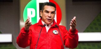 La ‘semanita’ de ‘Alito’ Moreno: De ser ‘quemado’ por el Gobierno a retenido en el AICM