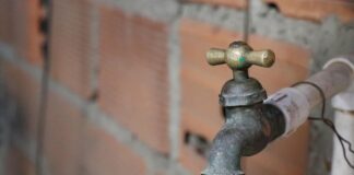 Autoridades de San Andrés Tuxtla invitan a la población en tomar medidas para el cuidado del agua ante canícula