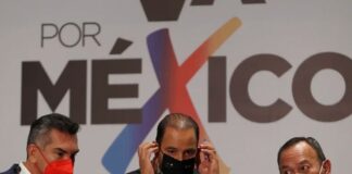 Fox celebró destape de Enrique Vargas; lo posicionó como el abanderado de Va por México mientras PRI y PRD buscan candidato