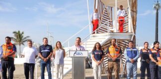 Inicia Alcalde Juan Manuel Unánue la renovación de las torres guardavidas en playas de Boca del Río