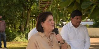 Inaugura alcaldesa de San Andrés Tuxtla ciclo escolar en TEBA de Calería