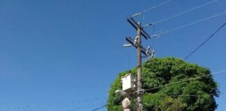 Realizan reparación y mantenimiento en alumbrado público de colonias y comunidades de San Andrés Tuxtla