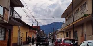 Pánico tras reporte de balacera en pleno centro de Orizaba