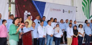 Acude Alcaldesa de San Andrés Tuxtla a la inauguración del ciclo 2022-2023 en el ITSSAT