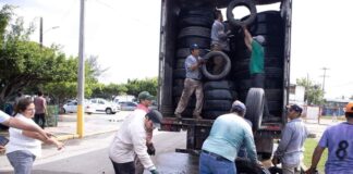 Recolectan las primeras 20 toneladas de llantas en Minatitlán