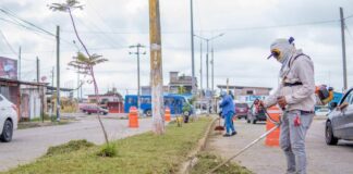 Continúa ayuntamiento de Minatitlán labores de limpieza y embellecimiento