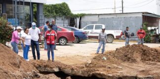 Autoridades de Minatitlán Inician trabajos de reparación de socavones en el boulevard Instituto Tecnológico