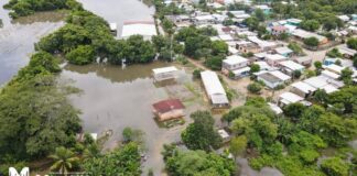 Realizan autoridades recorrido de verificación de las zonas afectadas de Minatitlán