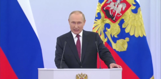 El presidente ruso, Vladímir Putin, firma la anexión ilegal que califica de ‘misión libertadora’