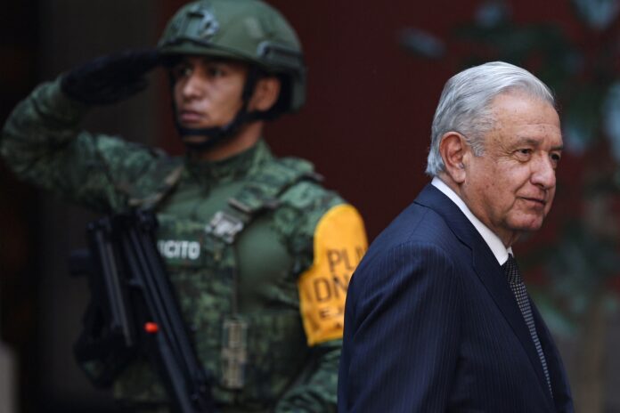 Mexican President attends ceremony of 109th anniversary of the death of President Madero