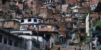 El mundo no podrá eliminar la pobreza extrema en 2030, alerta el Banco Mundial