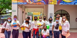 Gobierno de Coatzacoalcos recibe visita de estudiantes de Centro de Educación Especial