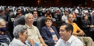 Más felicidad para los adultos mayores en 2023: Sergio Gutiérrez Luna Atento a los adultos mayores el diputado federal veracruzano, Sergio Gutiérrez Luna.