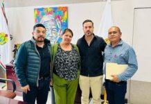 Alejandra Enrique Ortíz suplirá al alcalde de Rafael Delgado, ejecutado el 31 de diciembre Tato Vega sostuvo una reunión con el presidente de la Junta de Coordinación Política (Jucopo) Juan Javier Gómez Cazarín, donde estuvo presente la Síndica, Norma Reyes, y el esposo de quien será la nueva presidenta municipal, Anselmo García Pérez.